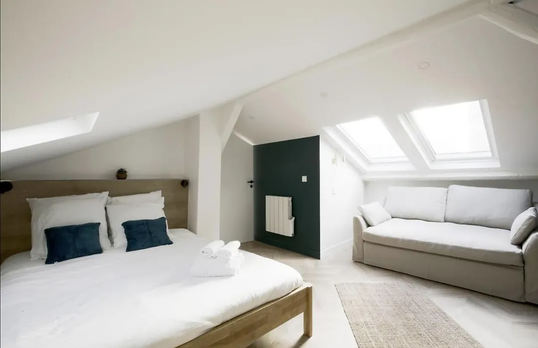 Enchanting Parisian Residence-1