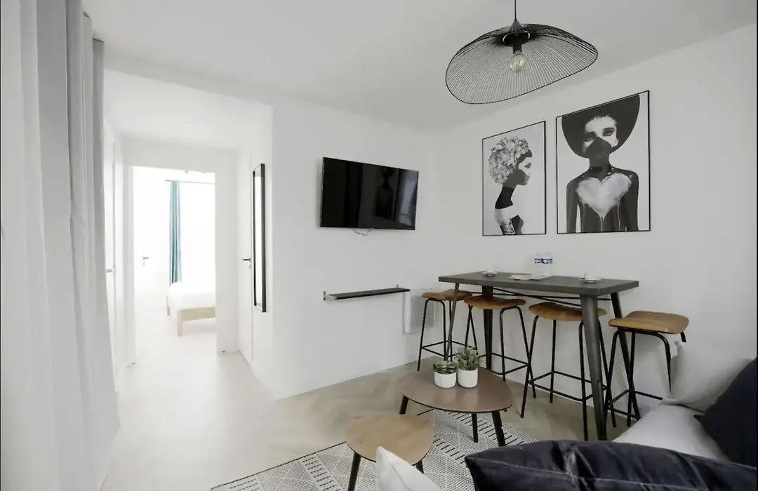 Enchanting Parisian Residence-1